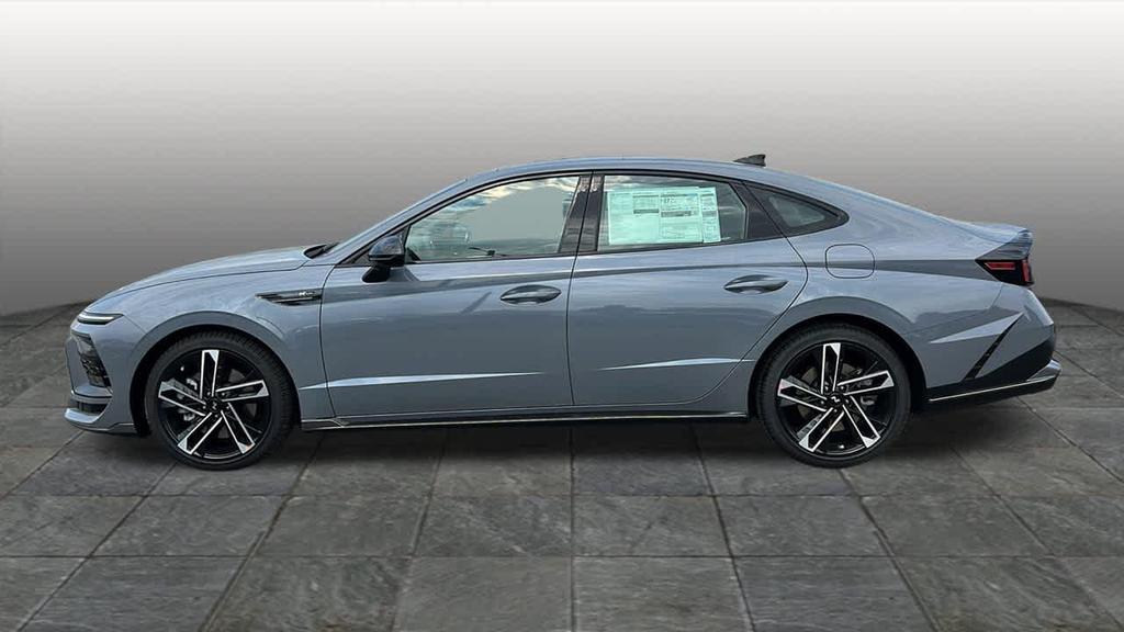 new 2025 Hyundai Sonata car, priced at $37,175