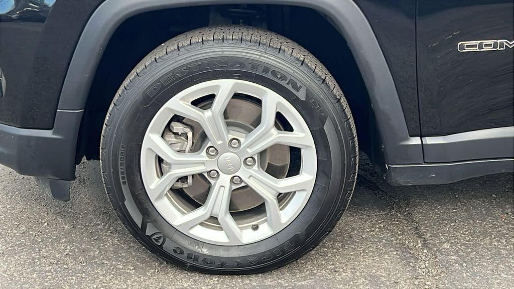 used 2024 Jeep Compass car, priced at $19,729