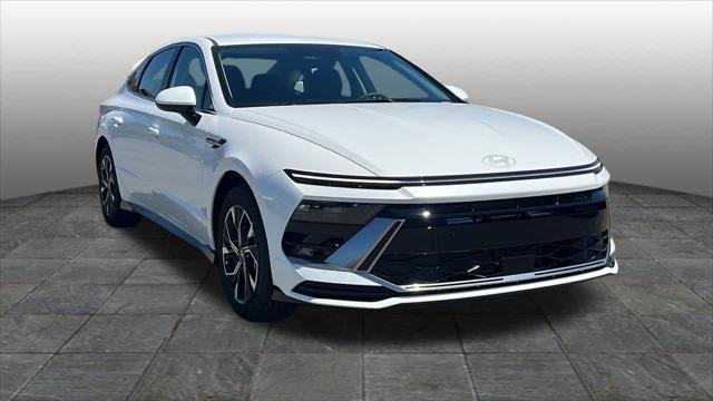 new 2025 Hyundai Sonata car, priced at $30,410