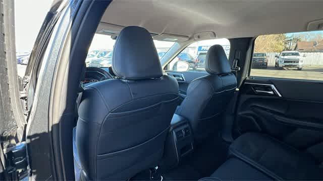 used 2024 Mitsubishi Outlander car, priced at $28,977