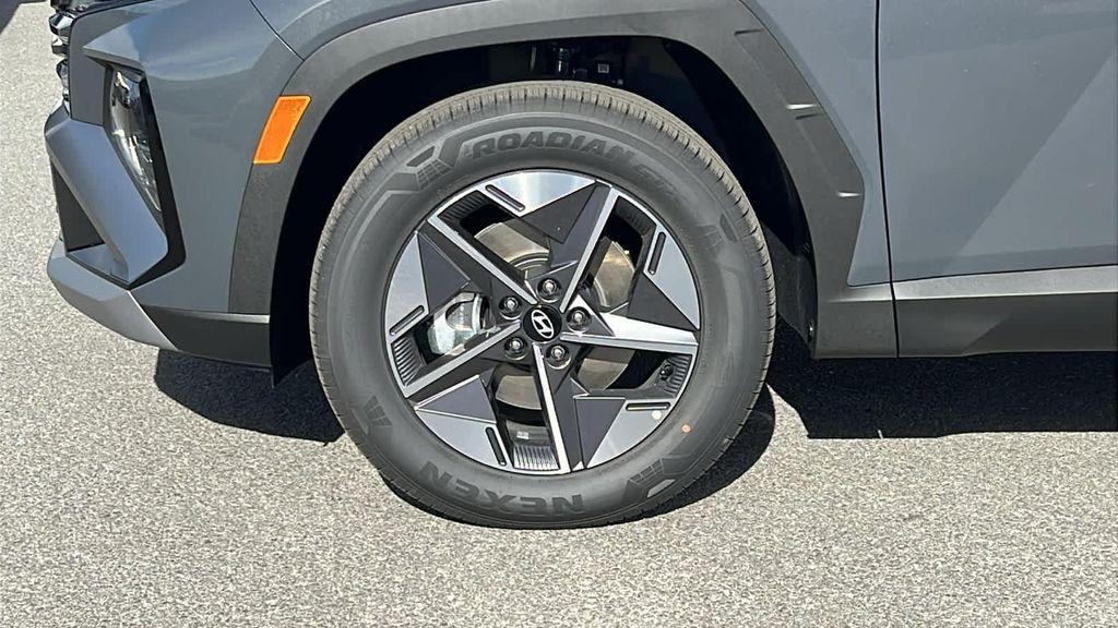 new 2026 Hyundai TUCSON Hybrid car, priced at $36,305