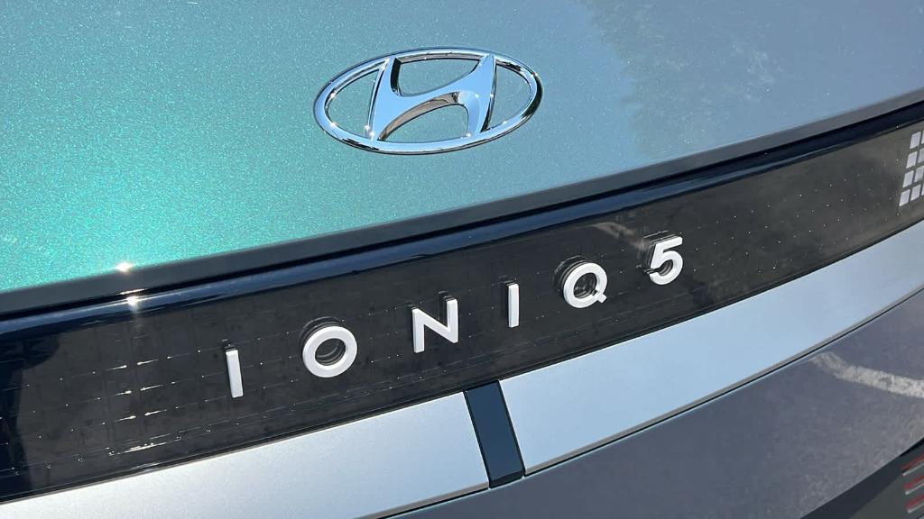 new 2024 Hyundai IONIQ 5 car