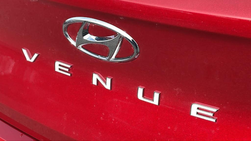 new 2024 Hyundai Venue car, priced at $26,267