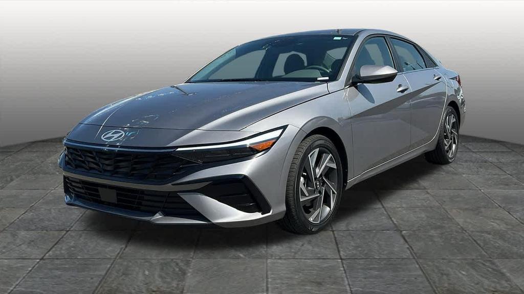 used 2025 Hyundai Elantra car, priced at $21,795