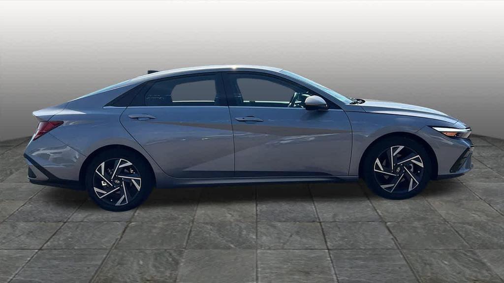 used 2025 Hyundai Elantra car, priced at $21,495