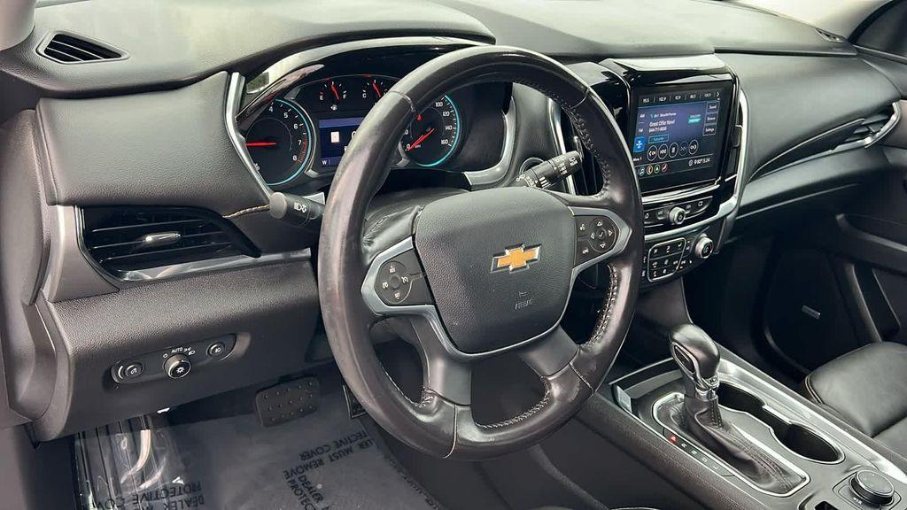 used 2021 Chevrolet Traverse car, priced at $26,383