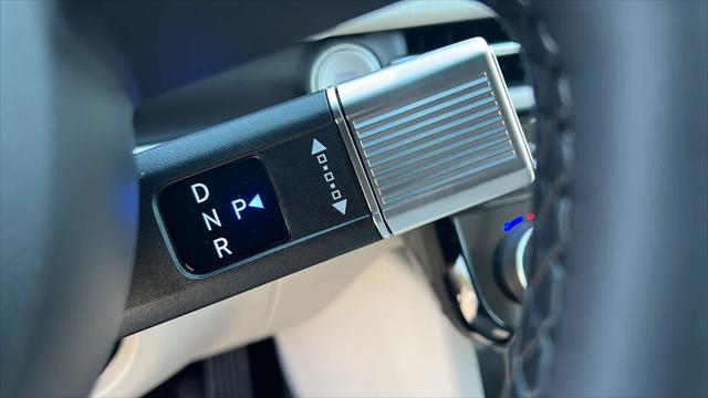 new 2025 Hyundai TUCSON Hybrid car, priced at $38,974
