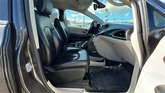 used 2018 Chrysler Pacifica car, priced at $14,795