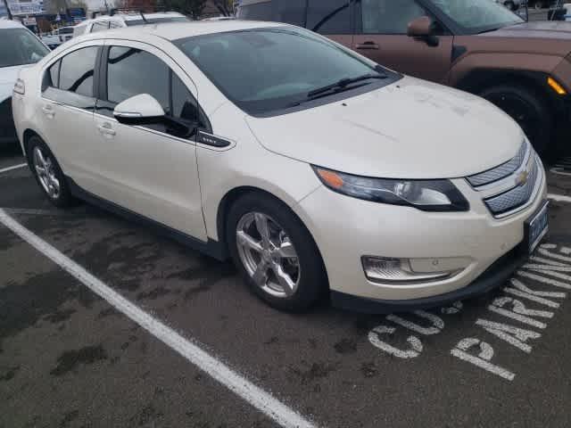 used 2013 Chevrolet Volt car, priced at $8,977