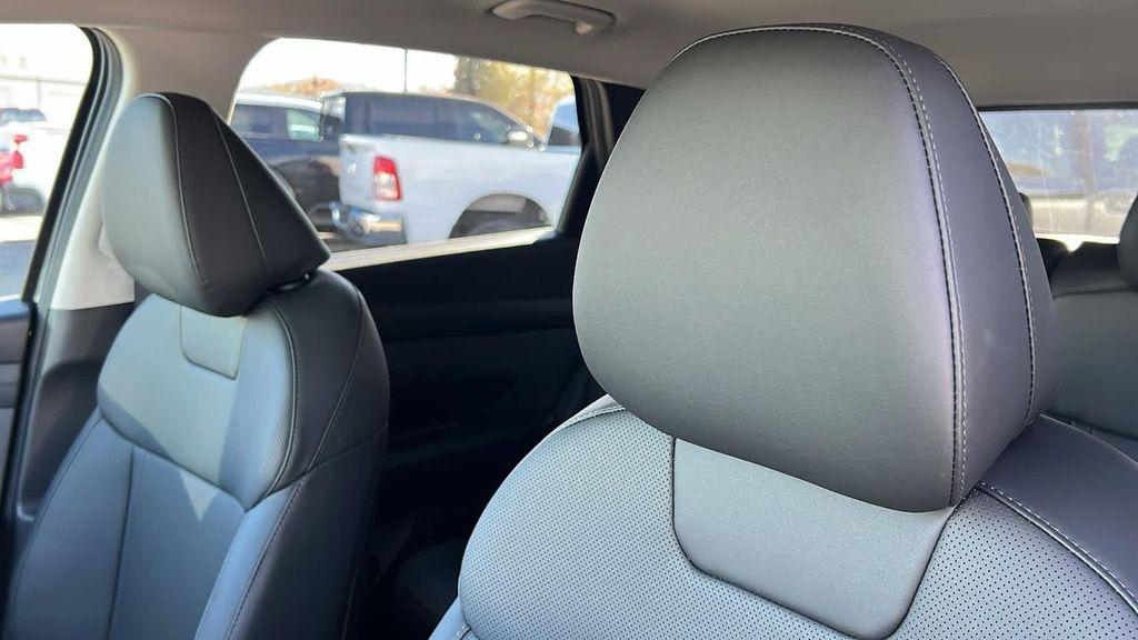 new 2026 Hyundai TUCSON Hybrid car, priced at $36,940