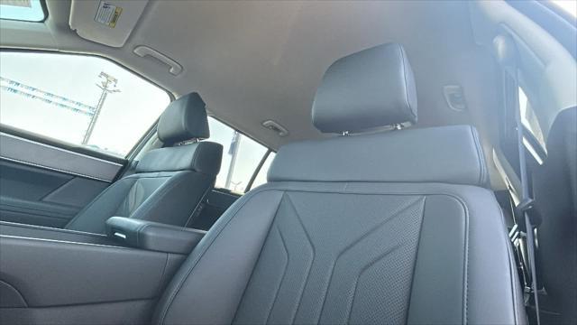 new 2025 Hyundai Santa Fe car, priced at $41,934
