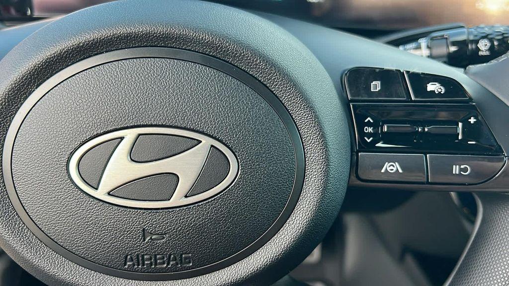 new 2025 Hyundai ELANTRA HEV car, priced at $29,685