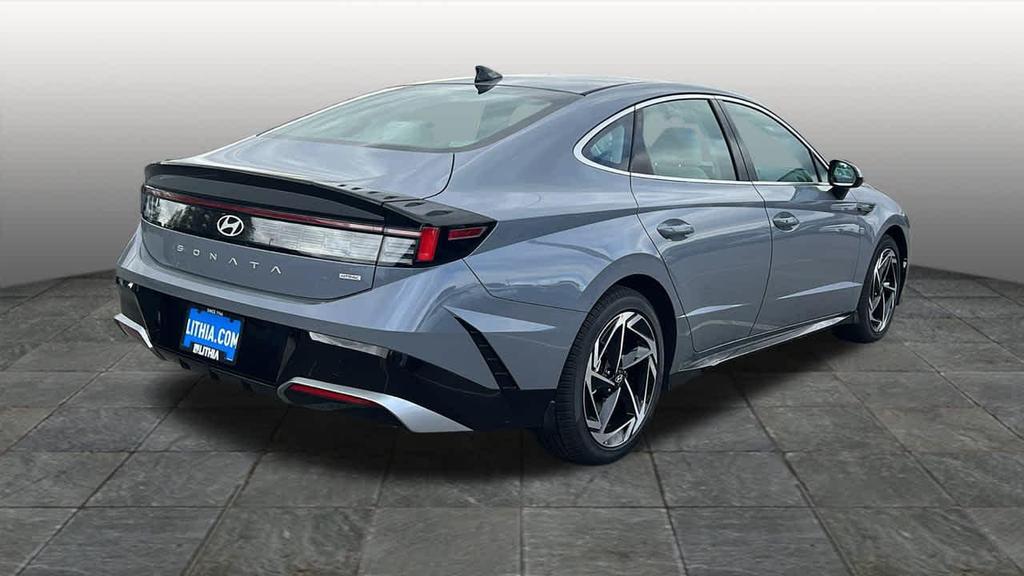new 2026 Hyundai Sonata car, priced at $32,335