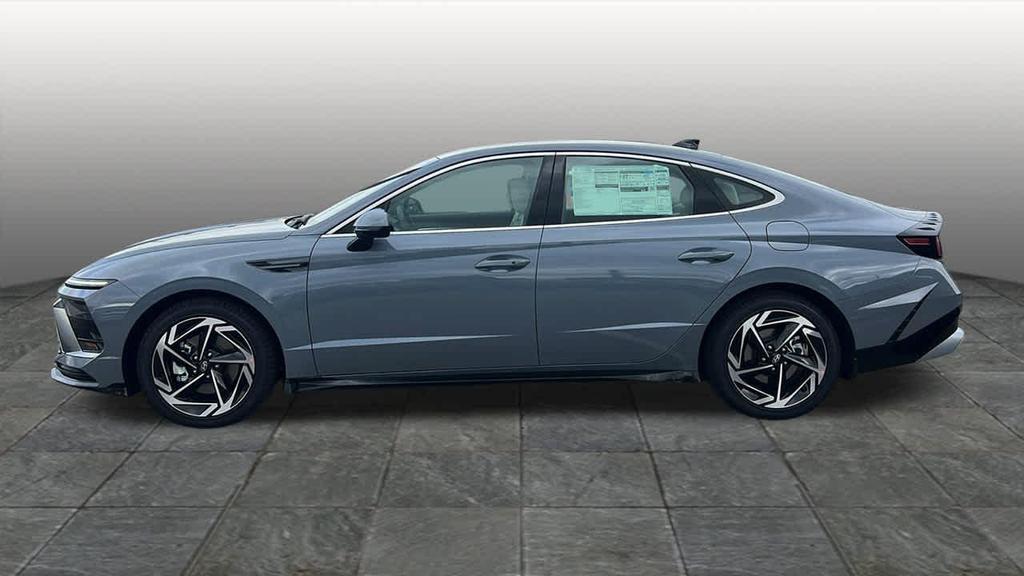 new 2026 Hyundai Sonata car, priced at $32,335