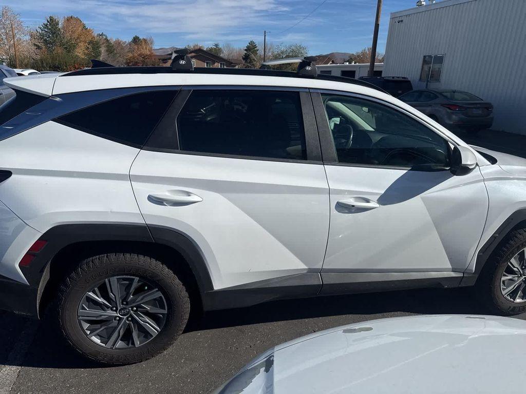 used 2022 Hyundai TUCSON Hybrid car