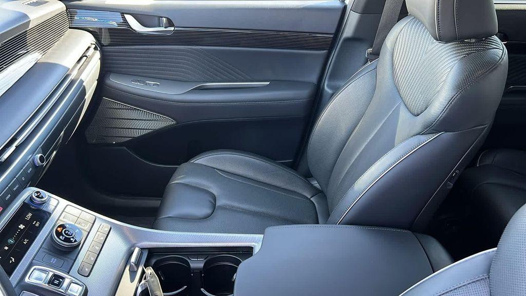 used 2024 Hyundai Palisade car, priced at $43,967