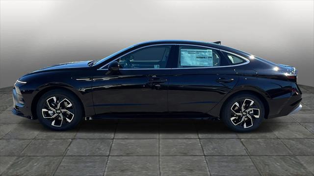 new 2024 Hyundai Sonata car, priced at $29,200