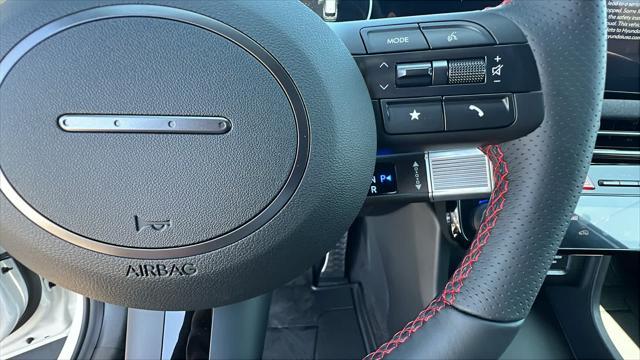 new 2025 Hyundai TUCSON Hybrid car, priced at $41,000