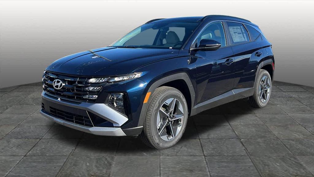 new 2025 Hyundai TUCSON Hybrid car, priced at $39,005