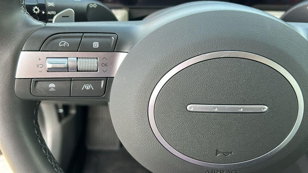 used 2025 Hyundai Sonata Hybrid car, priced at $32,405