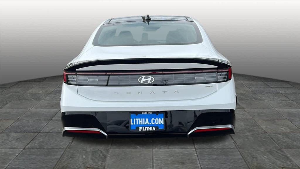 new 2026 Hyundai Sonata Hybrid car, priced at $34,285