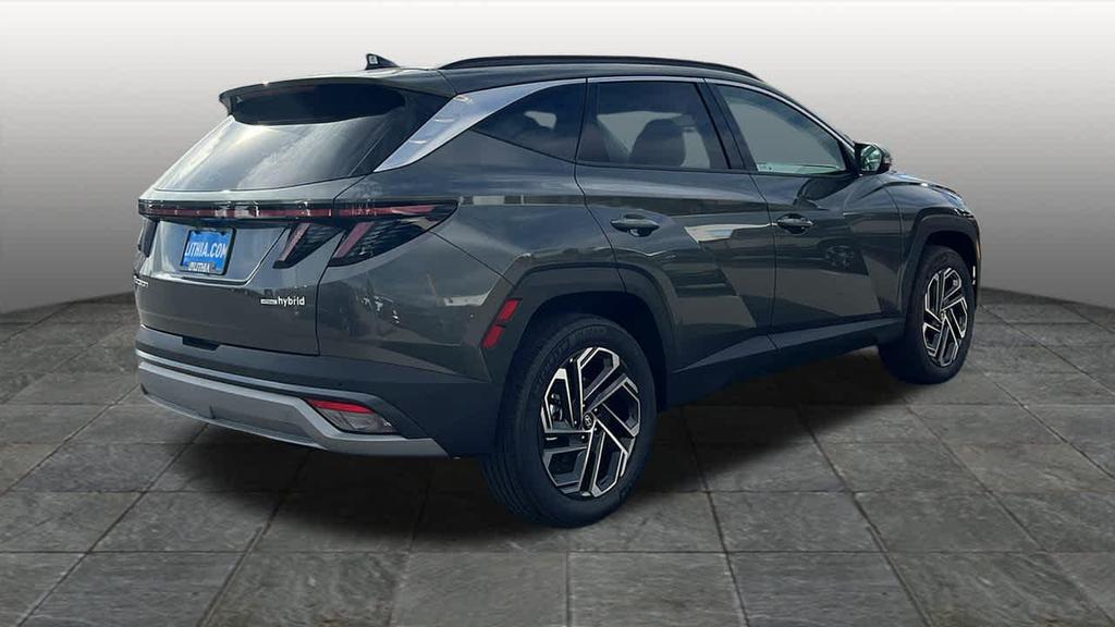 new 2026 Hyundai TUCSON Hybrid car, priced at $44,560