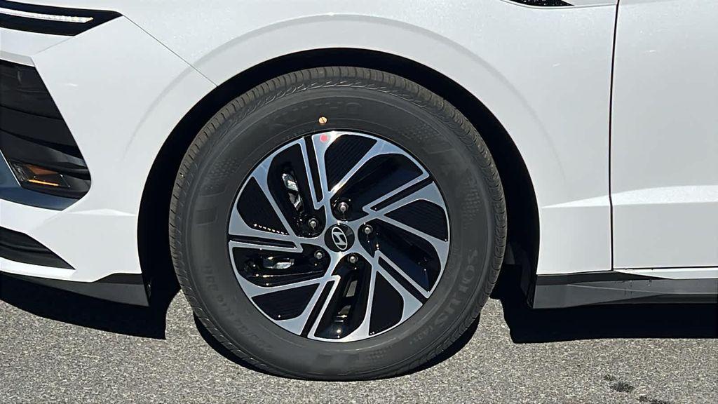 new 2026 Hyundai Sonata Hybrid car, priced at $31,350