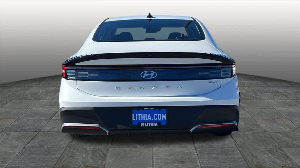new 2026 Hyundai Sonata Hybrid car, priced at $31,350