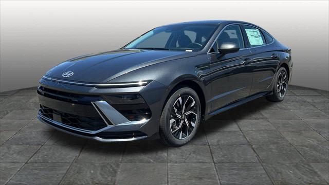 new 2025 Hyundai Sonata car, priced at $29,910