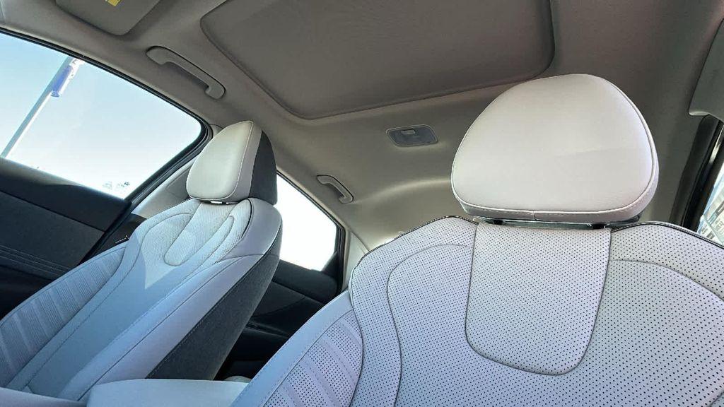 new 2025 Hyundai ELANTRA HEV car, priced at $31,715