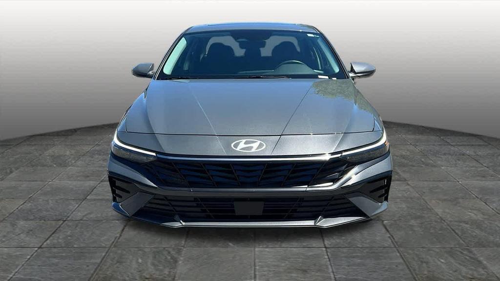 used 2025 Hyundai Elantra car, priced at $20,595