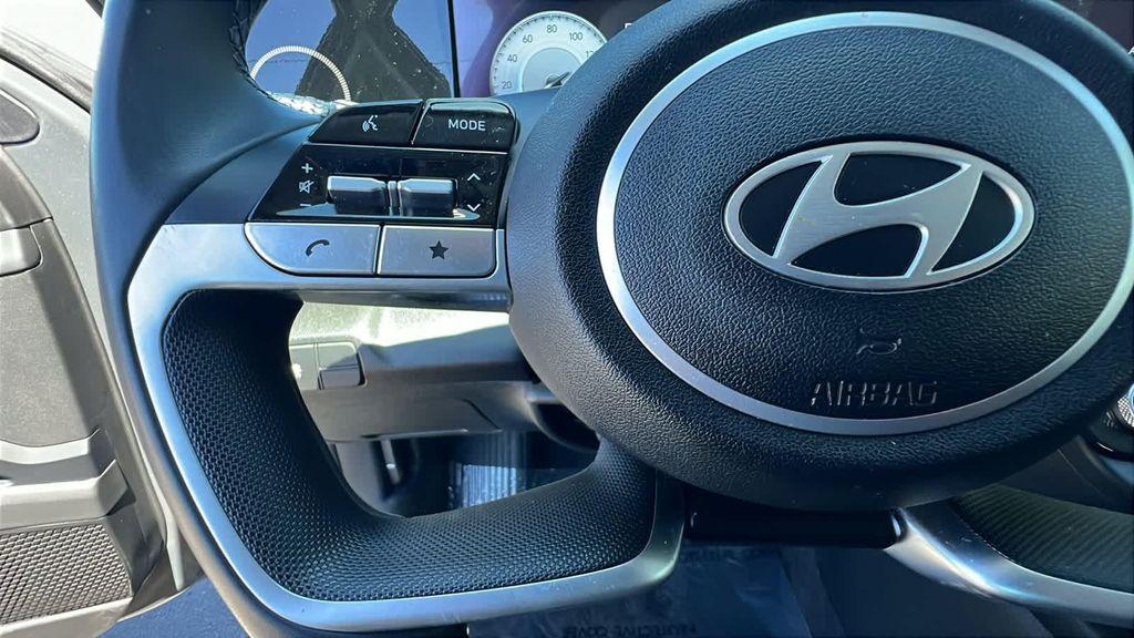 used 2025 Hyundai Elantra car, priced at $20,595