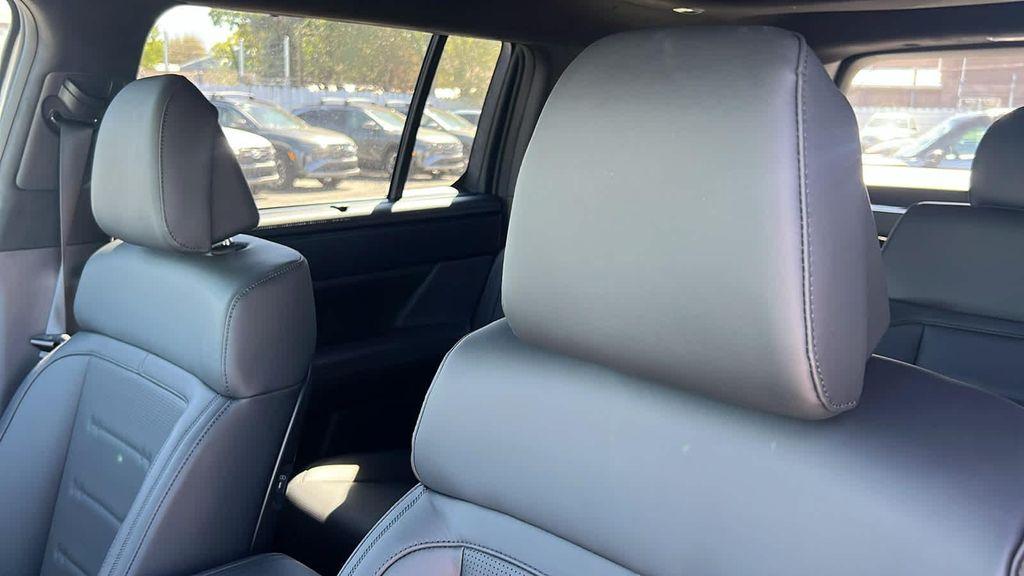 new 2026 Hyundai SANTA FE HEV car, priced at $53,775