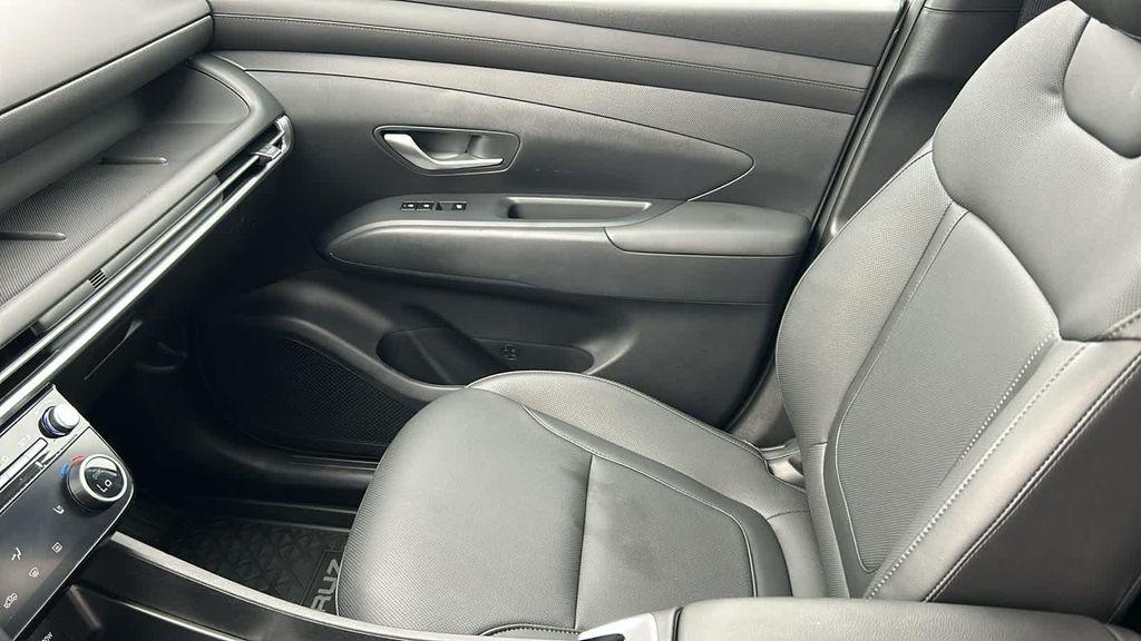 used 2025 Hyundai SANTA CRUZ car, priced at $33,985