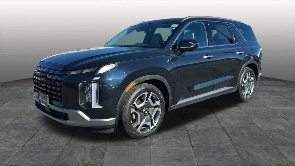 used 2024 Hyundai Palisade car, priced at $34,994