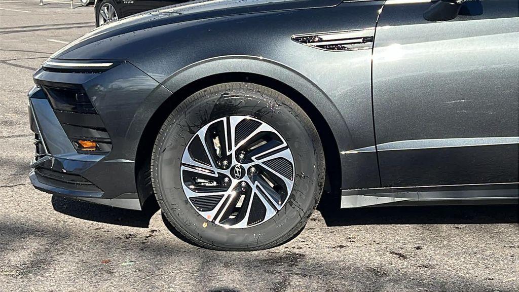 new 2026 Hyundai Sonata Hybrid car, priced at $30,850