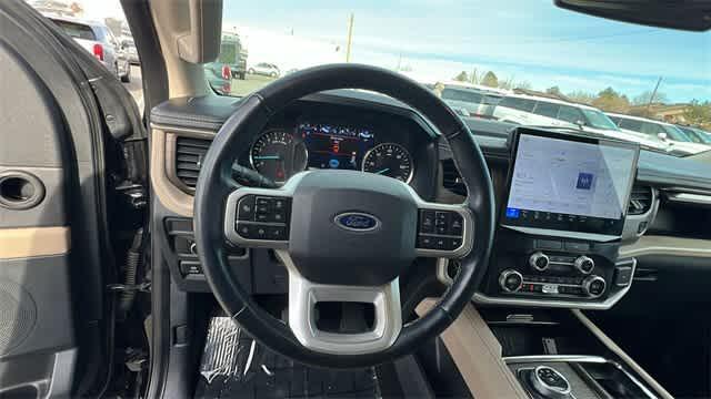 used 2023 Ford Expedition car, priced at $46,995