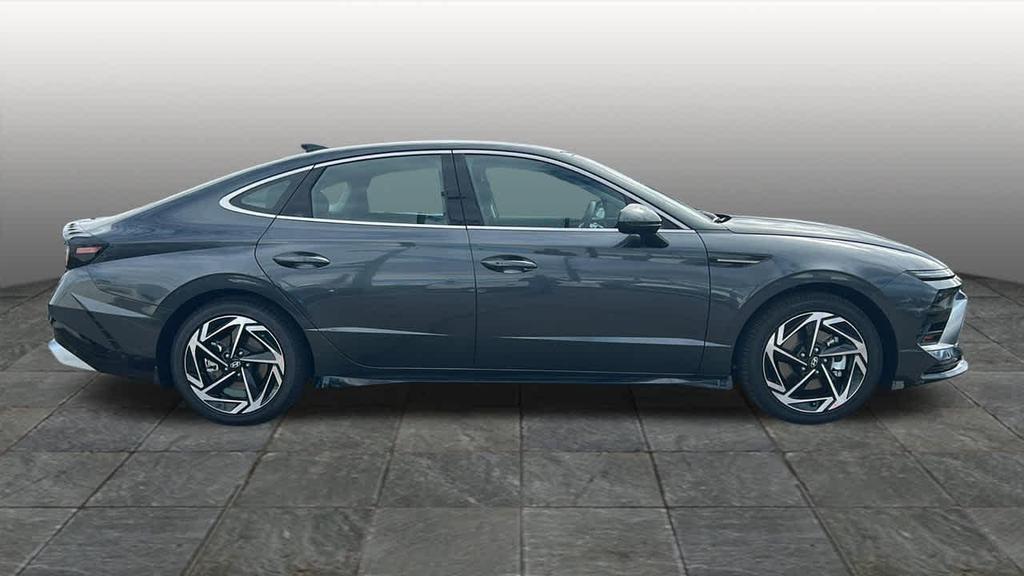 new 2026 Hyundai Sonata car, priced at $32,335