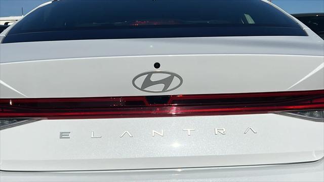 new 2025 Hyundai Elantra car, priced at $27,720