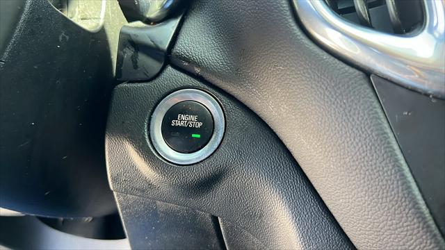 used 2021 Chevrolet Equinox car, priced at $15,995