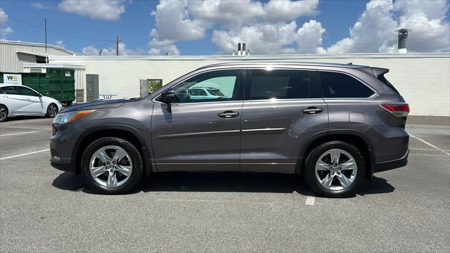 used 2016 Toyota Highlander car, priced at $23,701