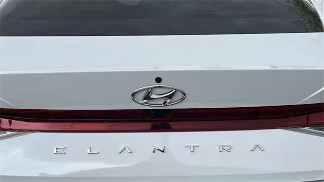 used 2022 Hyundai Elantra car, priced at $21,977