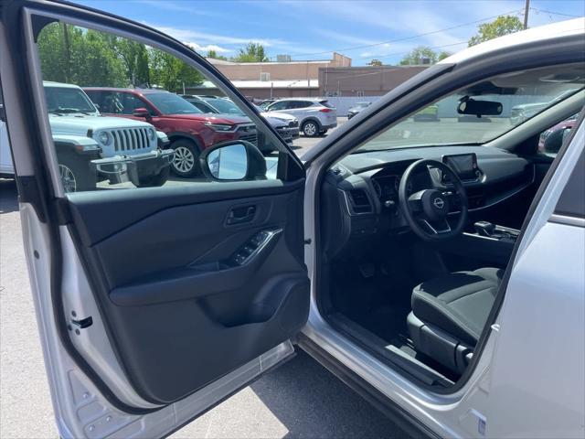 used 2024 Nissan Rogue car, priced at $24,985