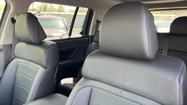 new 2025 Hyundai Santa Fe car, priced at $49,014