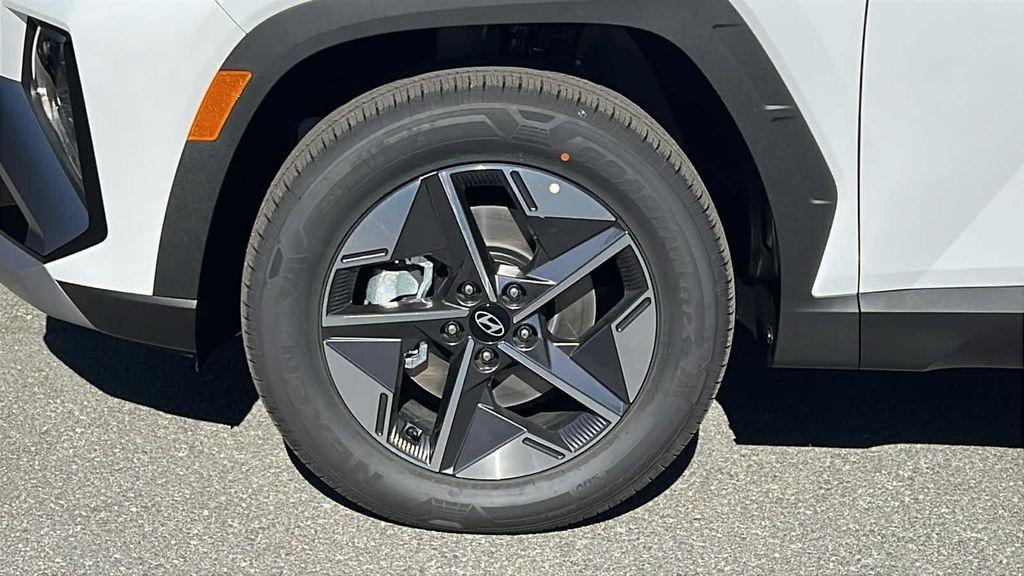 new 2026 Hyundai TUCSON Hybrid car, priced at $36,880