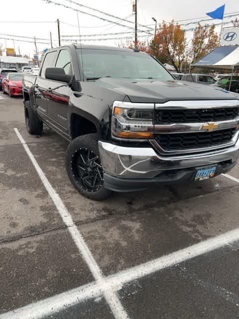 used 2017 Chevrolet Silverado 1500 car, priced at $31,977