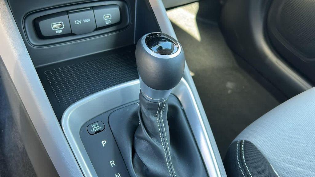 used 2025 Hyundai Venue car