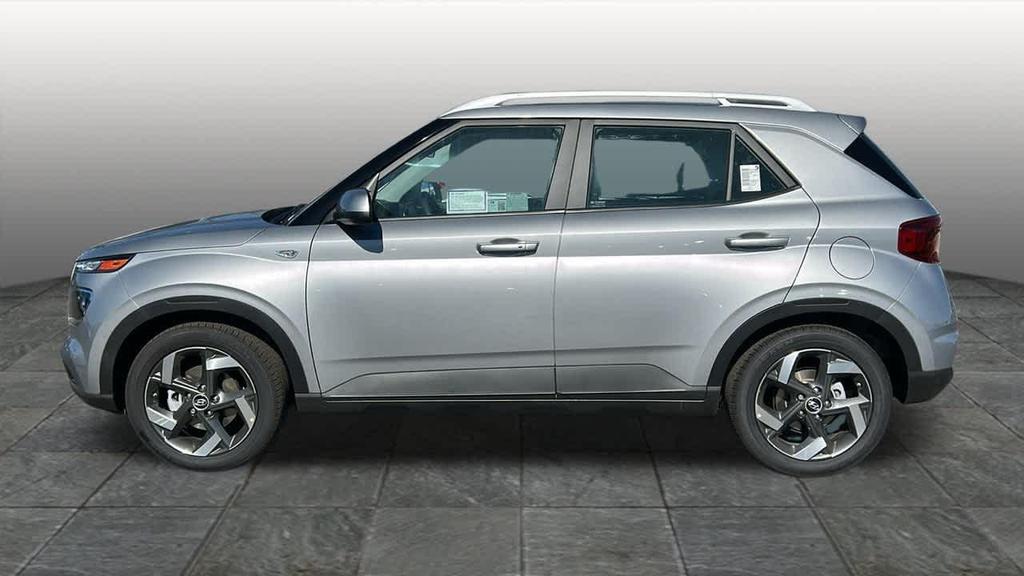 used 2025 Hyundai Venue car