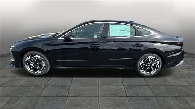 used 2024 Hyundai Sonata car, priced at $24,995