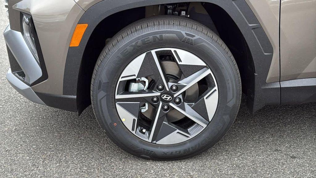 new 2025 Hyundai TUCSON Hybrid car, priced at $38,655